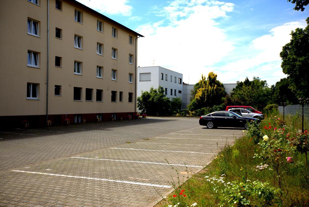 Airport Hotel Walldorf Mörfelden-Walldorf Exterior foto